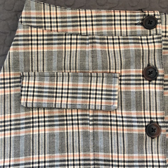 Urban Outfitters Plaid Skirt - Picture 2 of 5